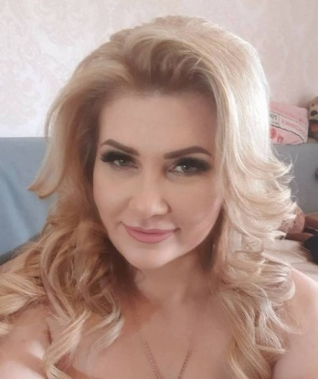 Моя нежная кожа и изящные формы будут твоим эротическим раем.
У меня есть опыт и умение доставить особое наслаждение. Мои услуги нацелены на удовлетворение тебя во всех отношениях.
Живу в Москве, где встречусь с тобой в уютной обстановке. Фото и отзывы о моих предыдущих клиентах доступны по запросу, чтобы ты мог удостовериться в моей красоте и профессионализме.
Не стесняйся, доверься мне и открой новые горизонты наслаждения. Обещаю, ты не пожалеешь 😉💋 429, 42 года